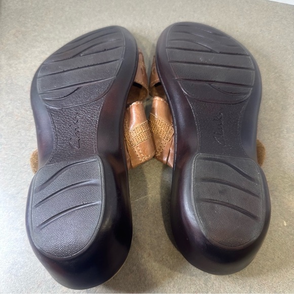 Clarks Brown Bendables Women’s Slip On Leather Sandals Size 9M - Picture 9 of 10